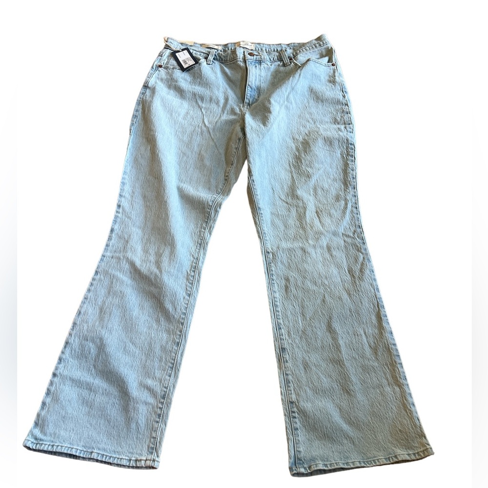 Universal Thread Vintage Bootcut Jeans. Size 16
